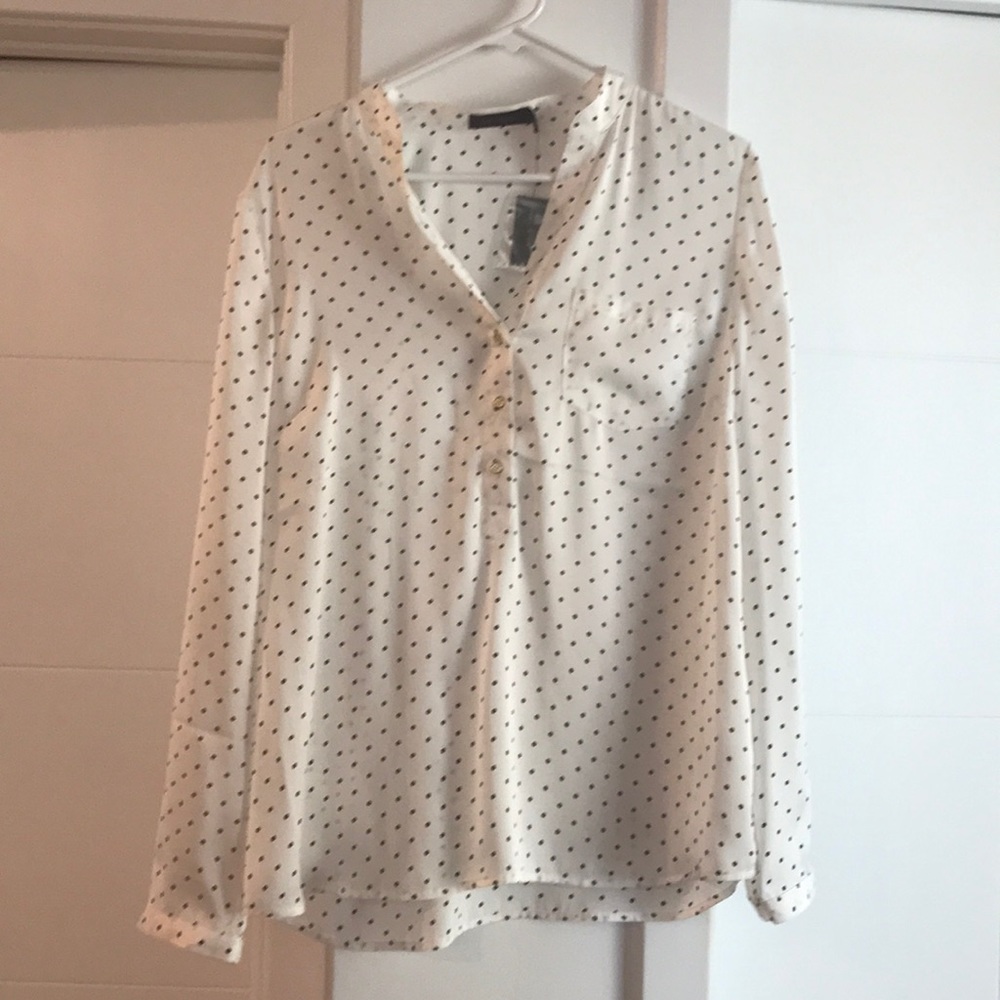 NWT polka dot blouse size L by the limited